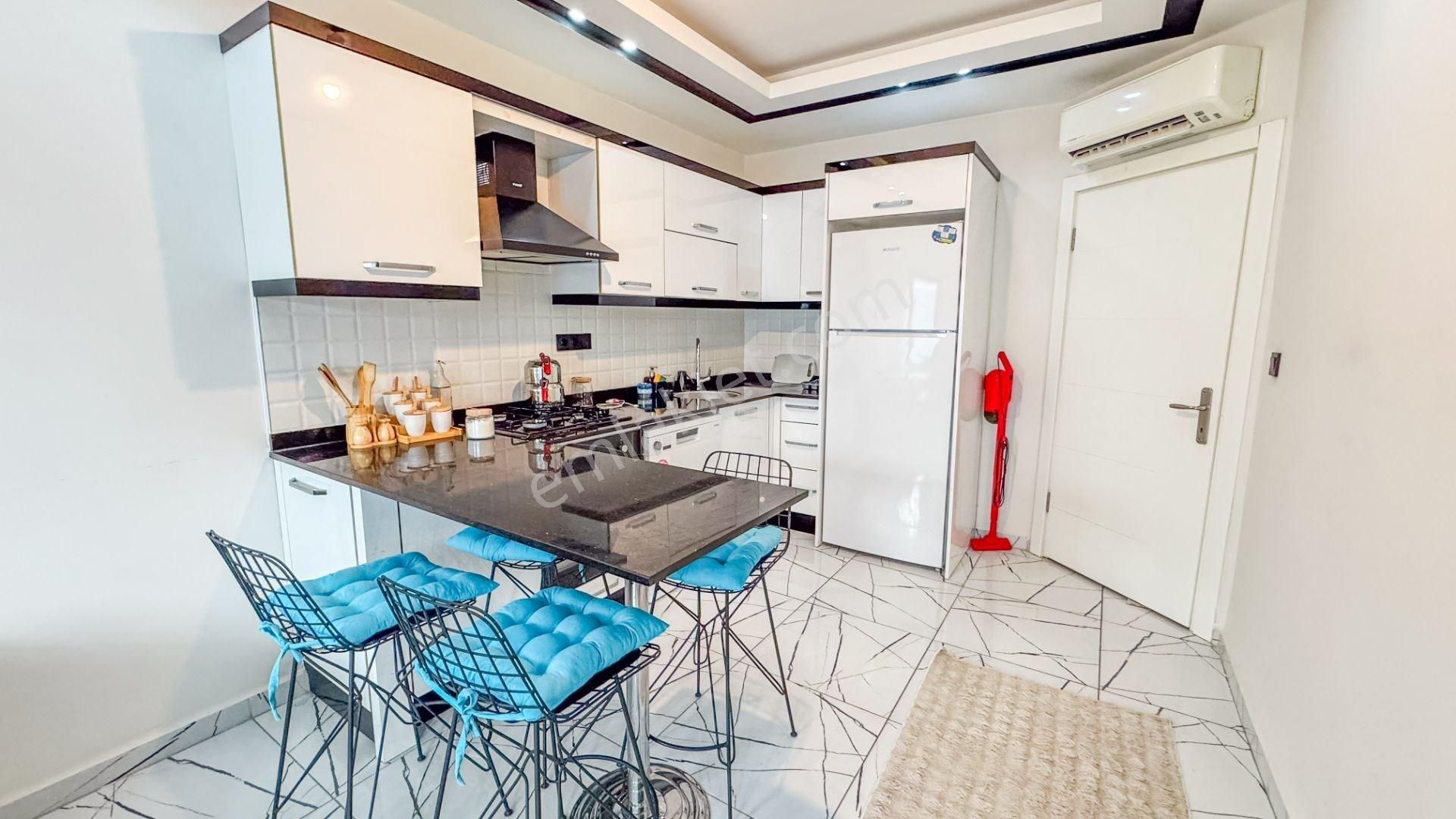 Alanya Güller Pınarı’nda Denize 300 M, Eşyalı 1+1 Satılık Daire - Görsel 3