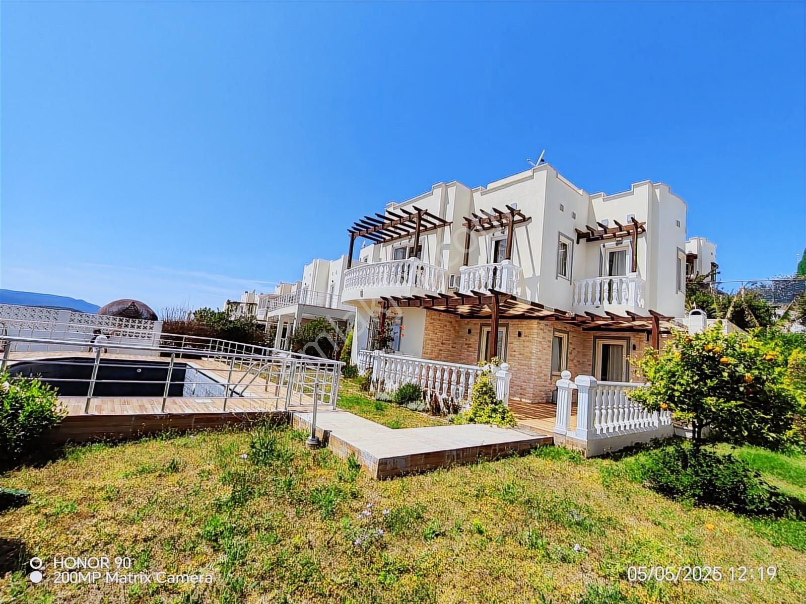 Muğla Bodrum Adabükü 3+1 Özel Havuzlu Göl Manzaralı Villa - Görsel 22