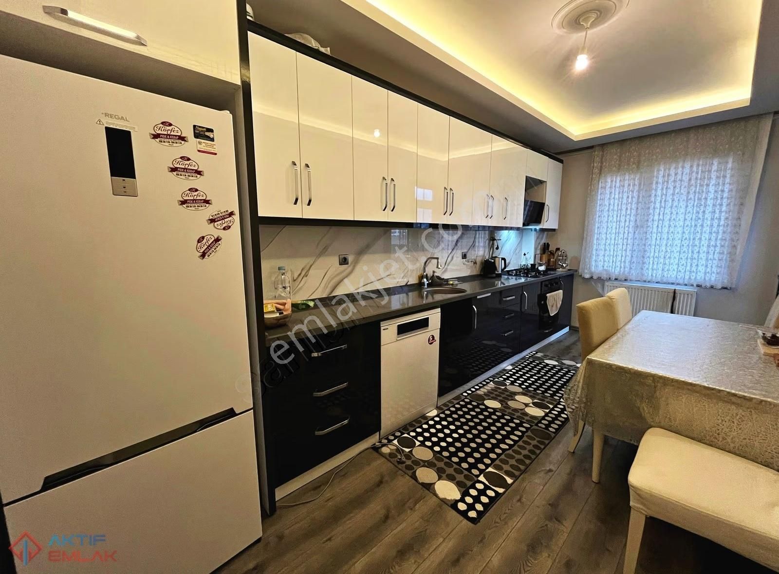 ▓aktiften Altınkum Merkezde Ebeveyn Banyolu Kombili Lüx 2+1daire - Görsel 3