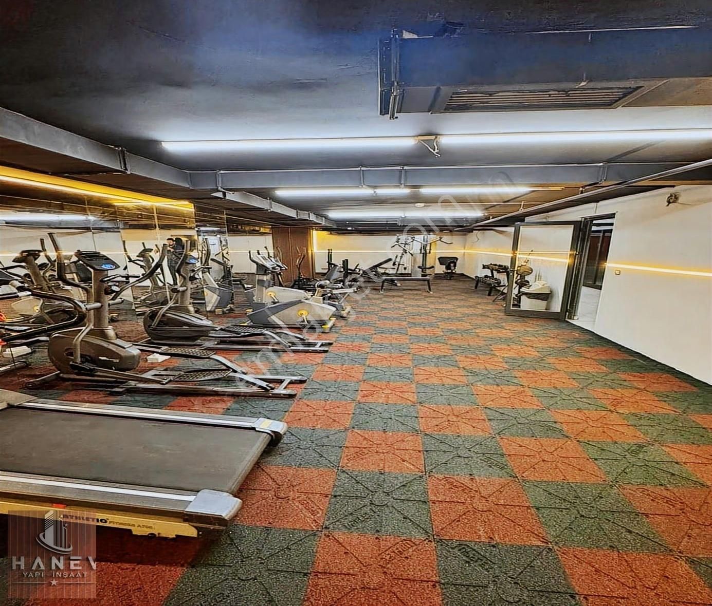 Metrobüse Yakın 110m2 2+1 Site İçinde İçi Yapılı Kiralık Daire - Görsel 32