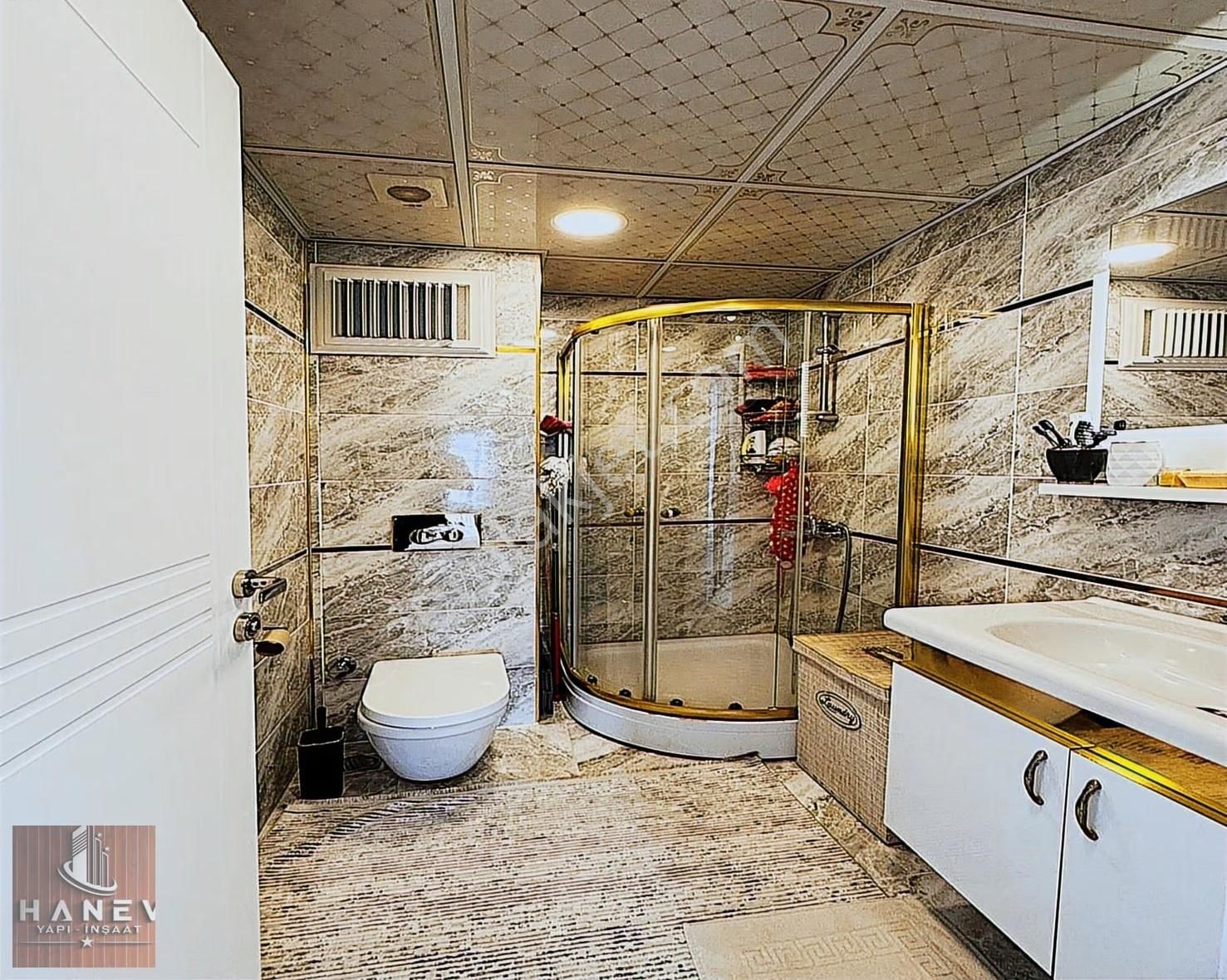 Metrobüse Yakın Güvenlikli Site De Lüks Daire Sizleri Bekliyor ! - Görsel 4