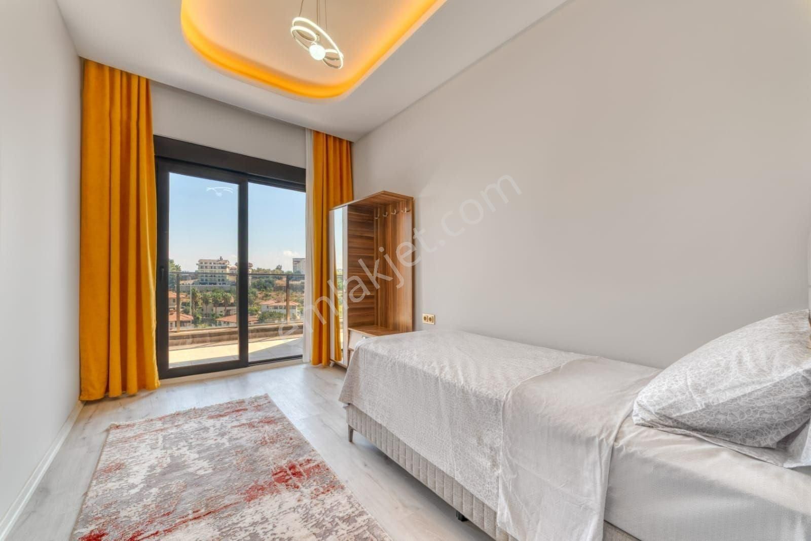 Alanya Oba’da 2+1 Full Lüks Mobilyalı Satılık Daire - Görsel 12
