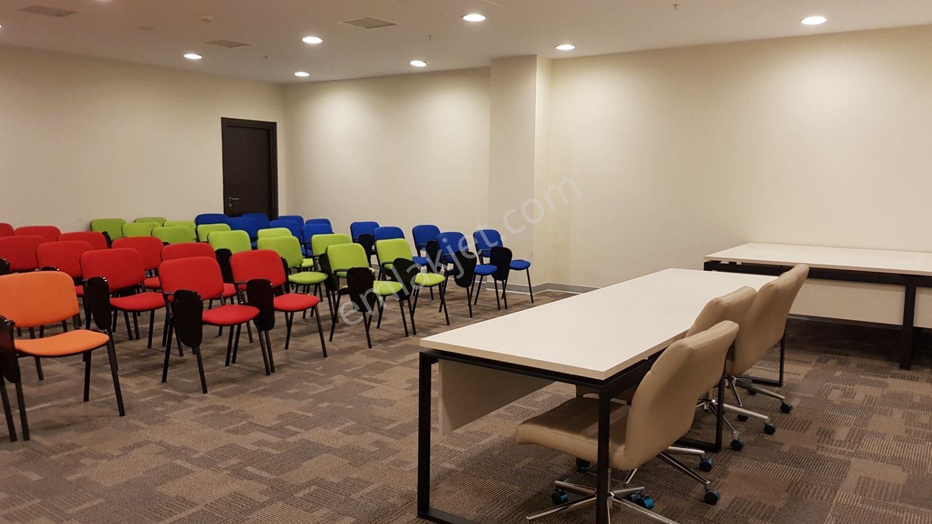 Kadiköy - Sabiha Gökçen Havalimanı Metro Yanı Kartal Kule Teraslı Kiralık 1+0 Ofis -dekorasyonlu- - Görsel 18
