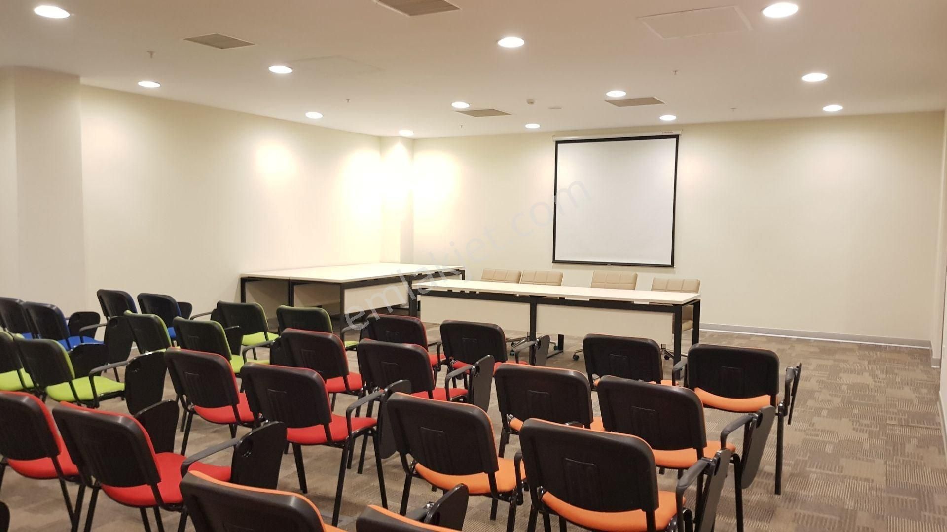 Kadiköy - Sabiha Gökçen Havalimanı Metro Yanı Kartal Kule Teraslı Kiralık 1+0 Ofis -dekorasyonlu- - Görsel 17