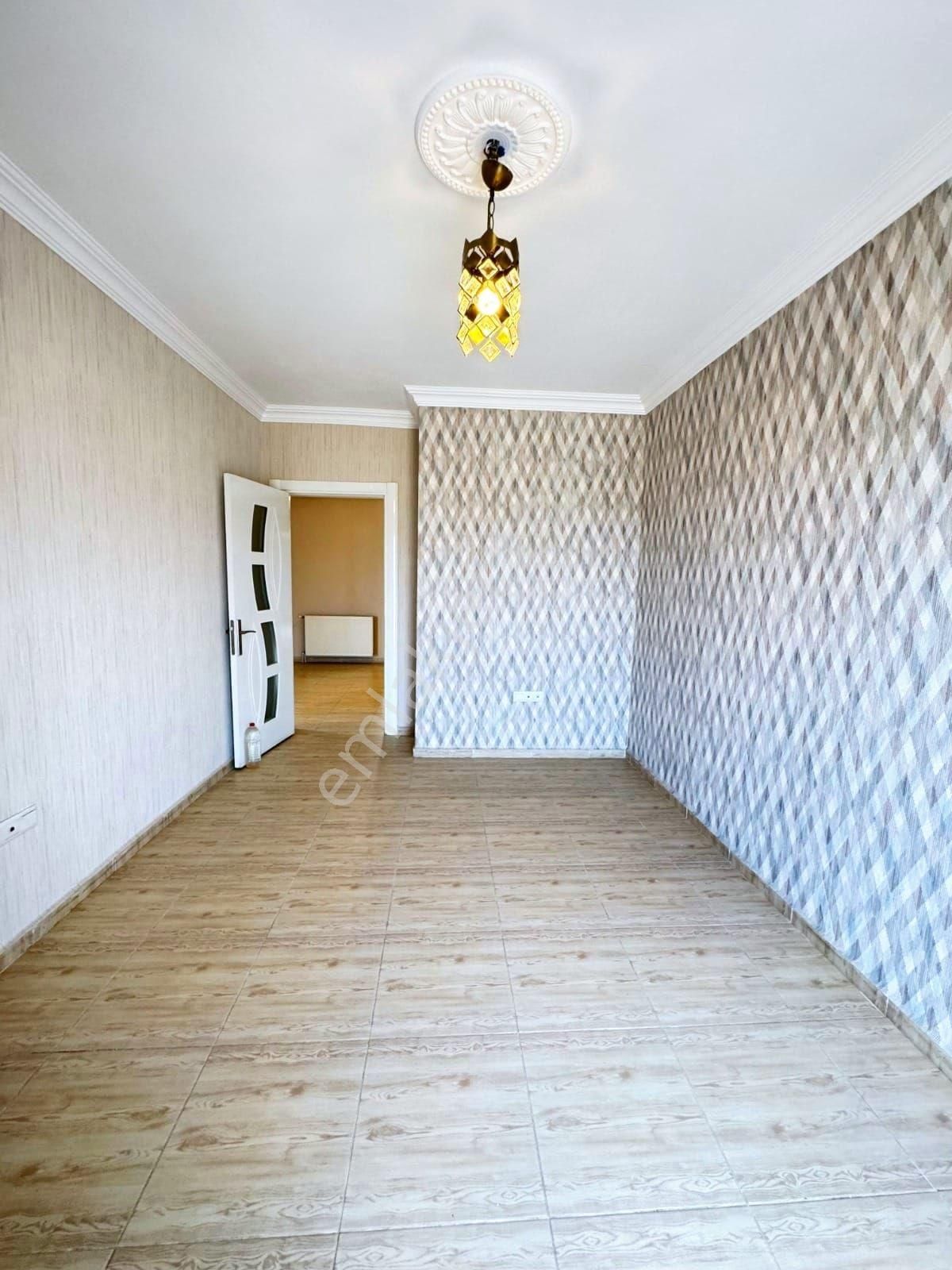 Satılık Mersin Korukent'te Üç Katlı Bahçeli Müstakil Ev 5+1 - Görsel 22