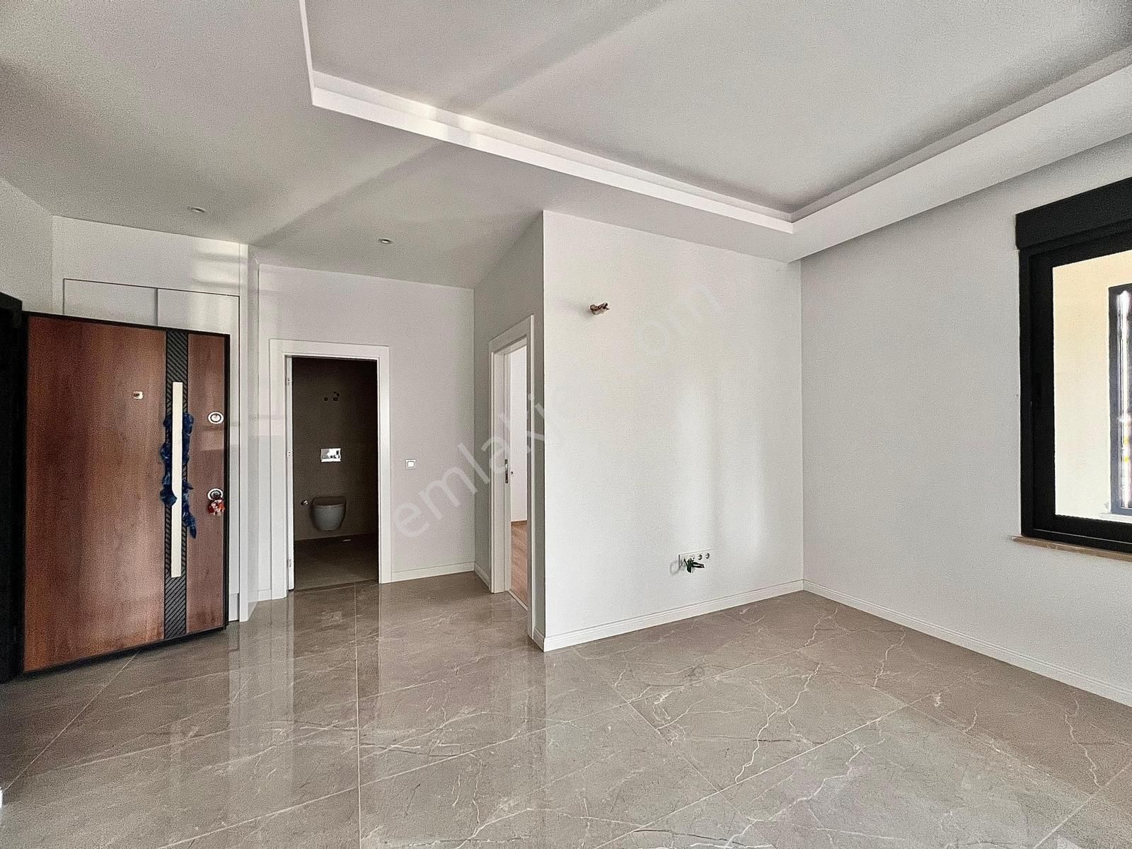 Oba'da Merkezi Konumda Kiralık 1+1 Geniş Daire - Görsel 8