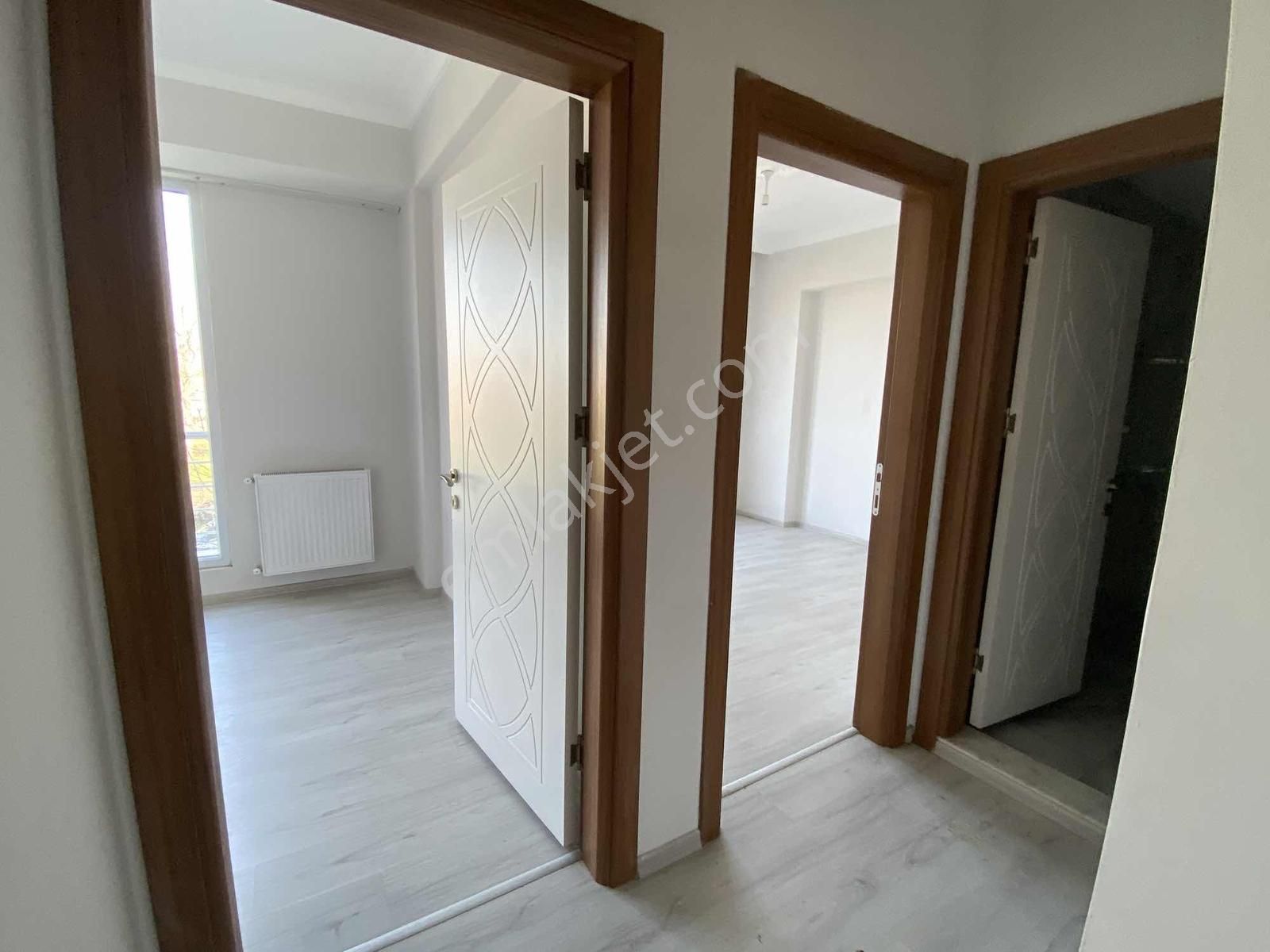 Nilüfer Çalı Gümüşlük'de Ayrık Nizam Kiralık 2+1 Daire. - Görsel 11