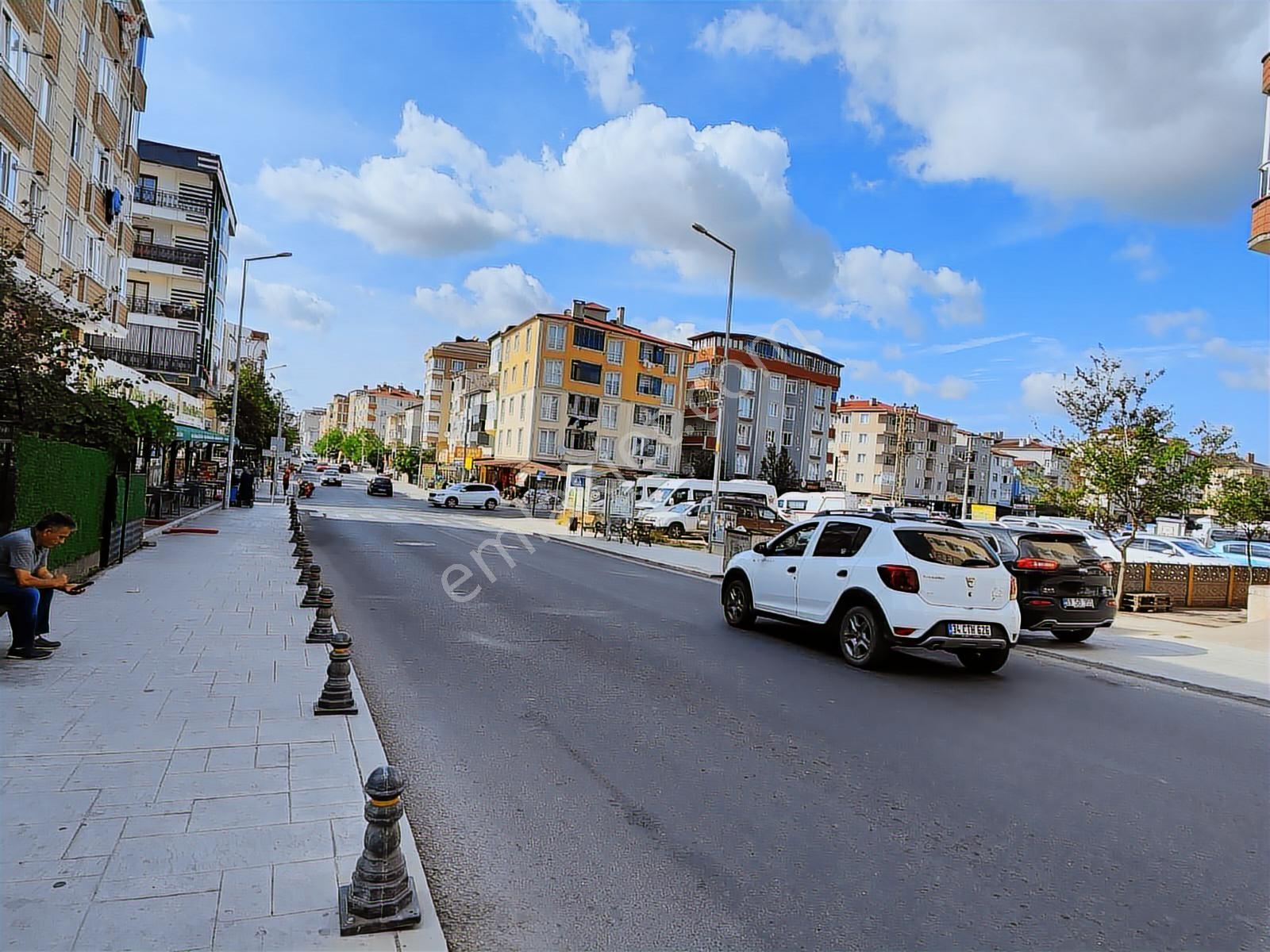 Vatan Ve Erbay Caddesi Kesişimiminde Kiracılı Satılık Dükkan - Görsel 12