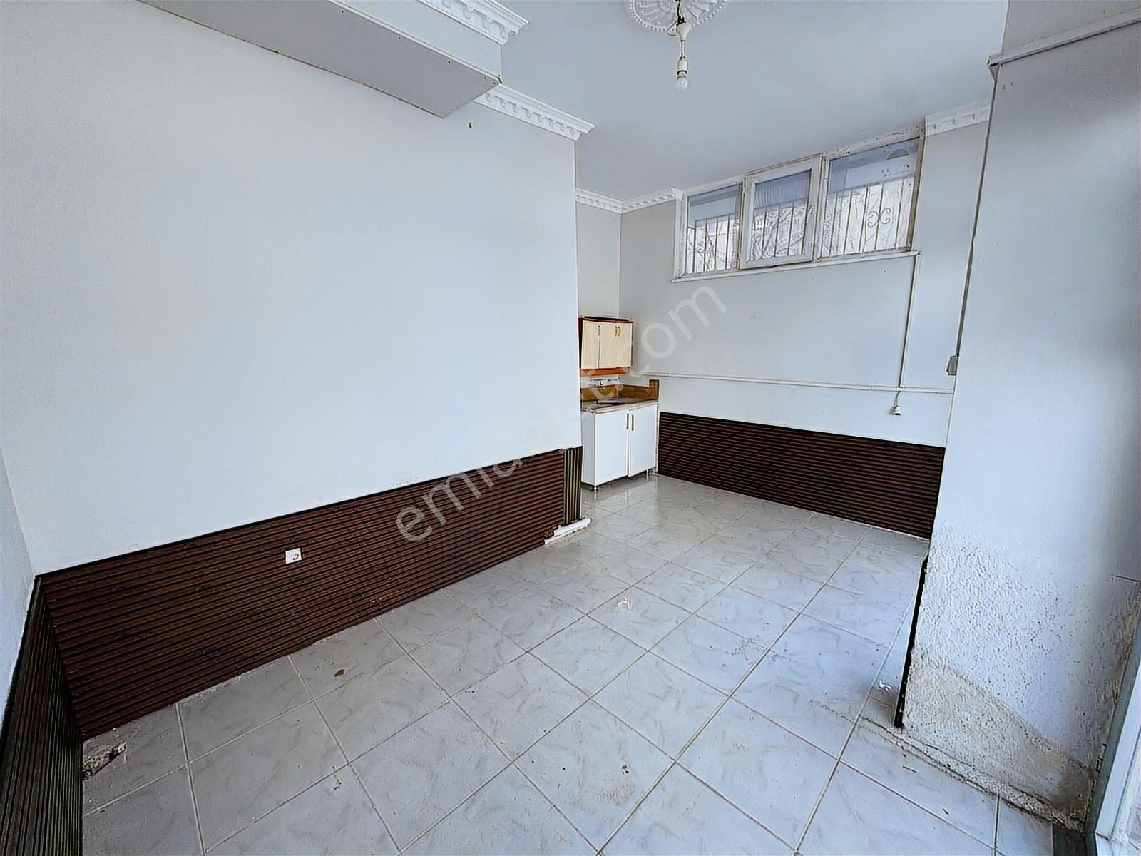 Vatan Ve Erbay Caddesi Kesişimiminde Kiracılı Satılık Dükkan - Görsel 17