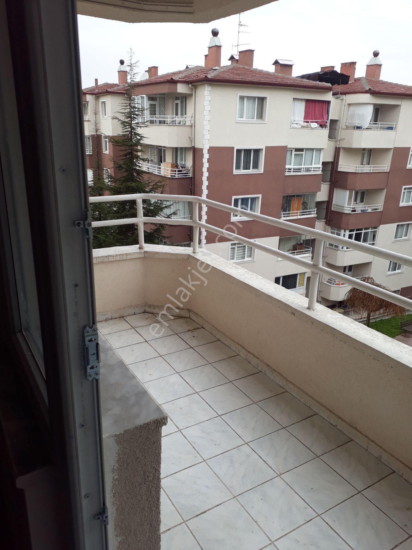Sahibinden Aracısız, Komisyonsuz 3+1 Süper Konumda - Görsel 23