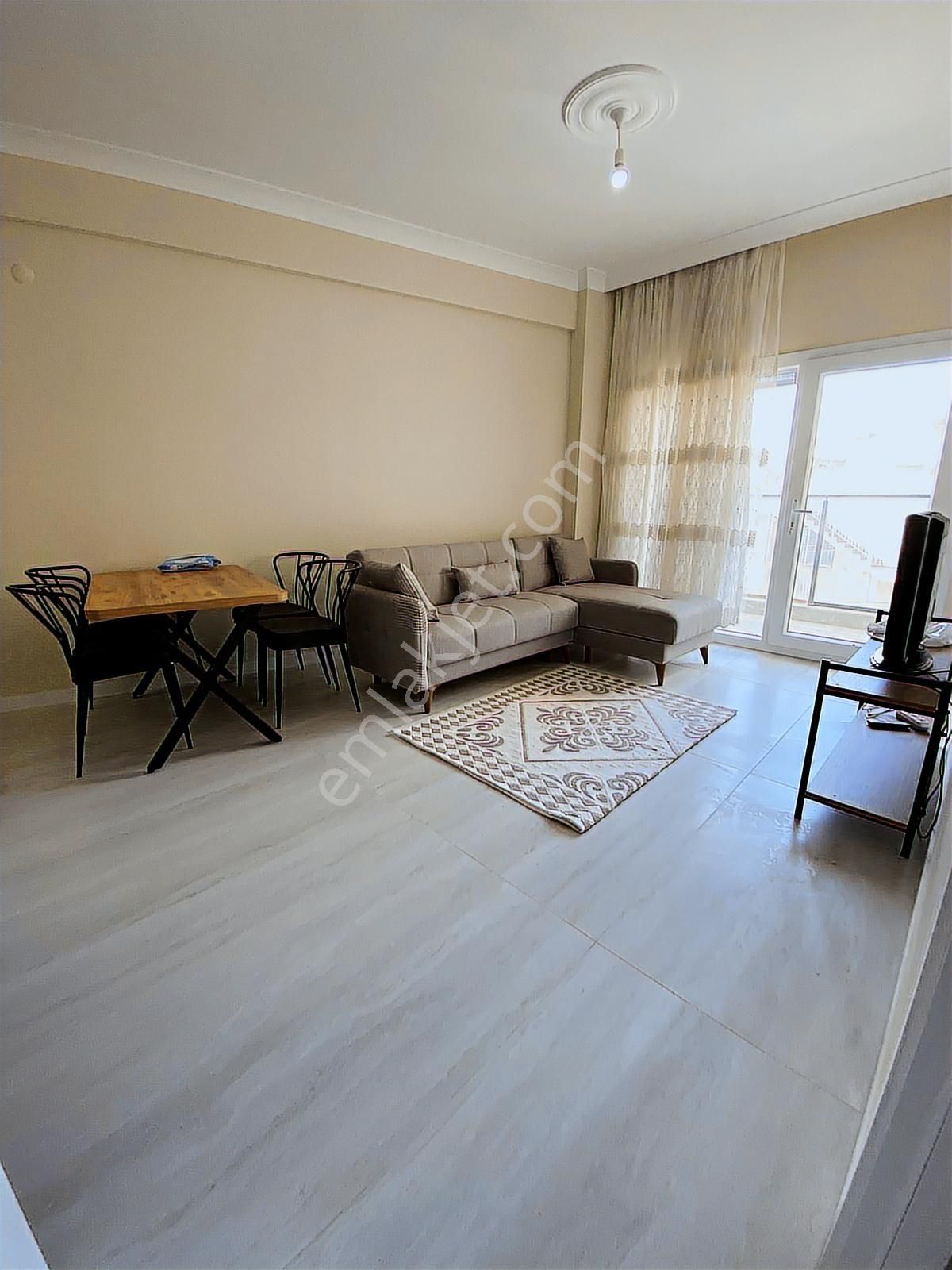 Bergama Zafer Mahallesinde Kiralık 1+1 Kiralık Full Eşyalı Daire - Görsel 8