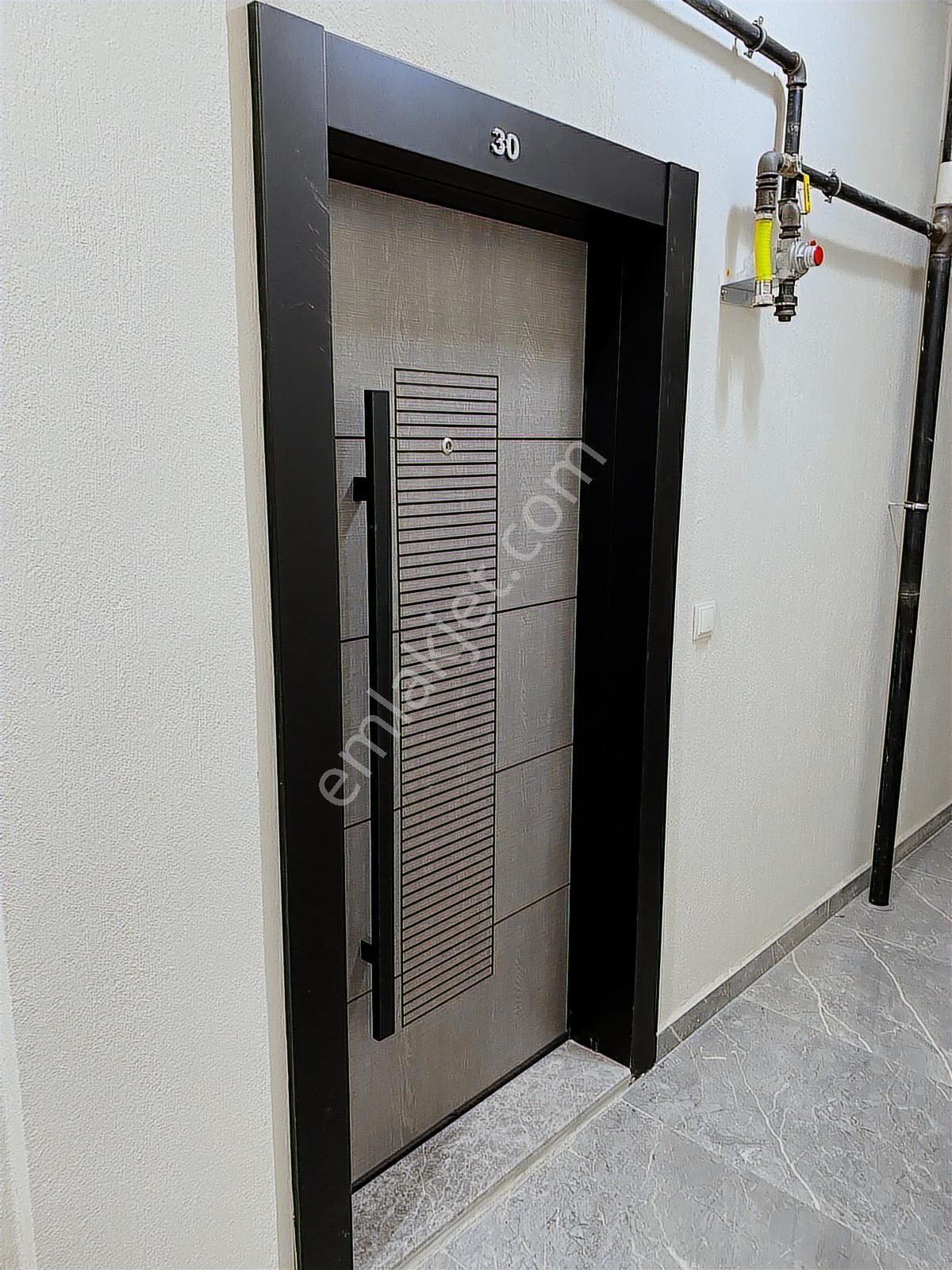 Bergama Zafer Mahallesinde Kiralık 1+1 Kiralık Full Eşyalı Daire - Görsel 19