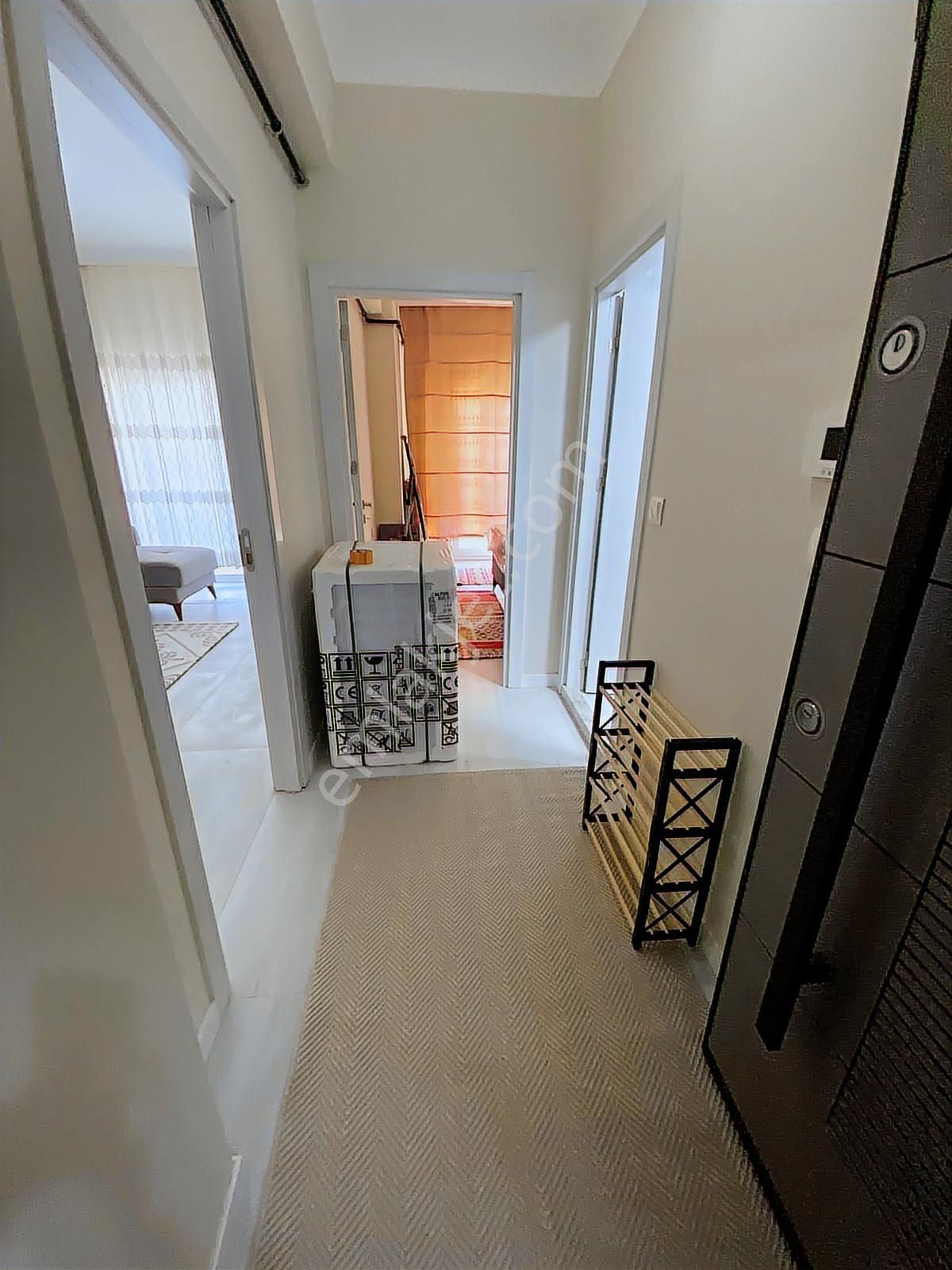 Bergama Zafer Mahallesinde Kiralık 1+1 Kiralık Full Eşyalı Daire - Görsel 13