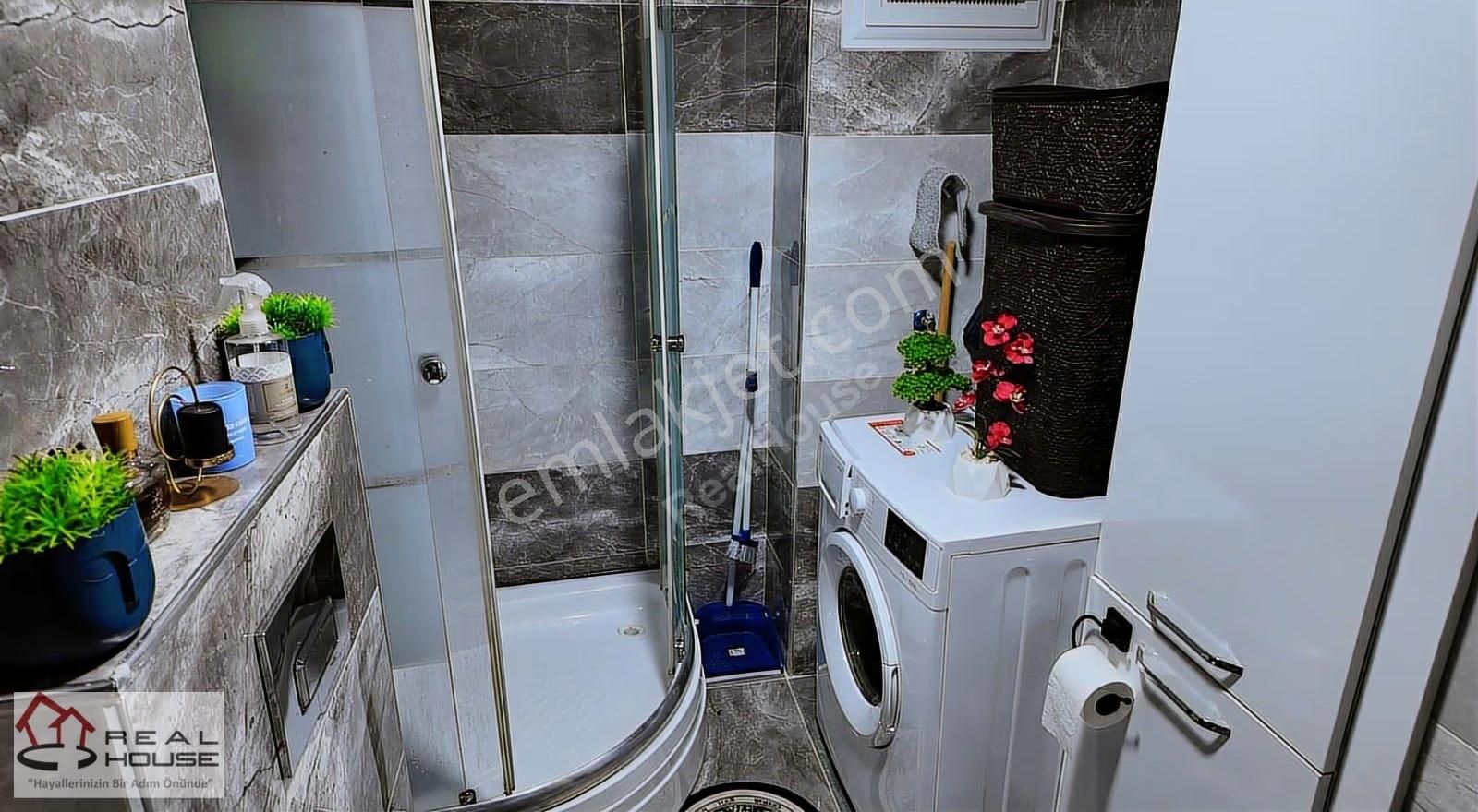 Avcılar Merkezde Metrobüse 2 Dk. Yatırıma Uygun 1+1 Satılık - Görsel 14