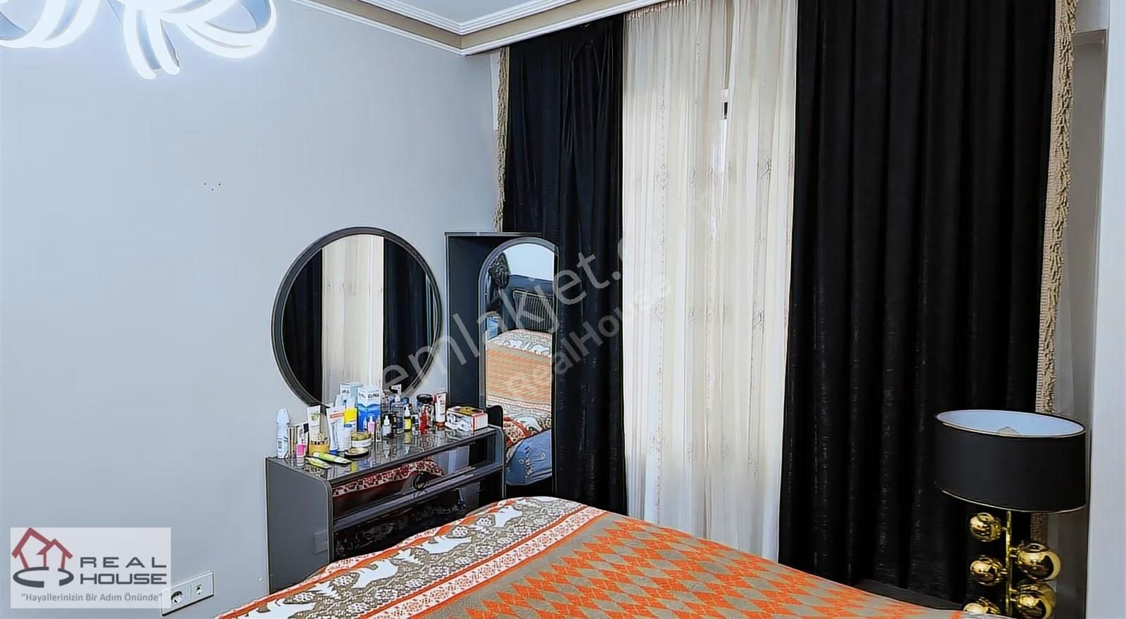 Avcılar Merkezde Metrobüse 2 Dk. Yatırıma Uygun 1+1 Satılık - Görsel 5