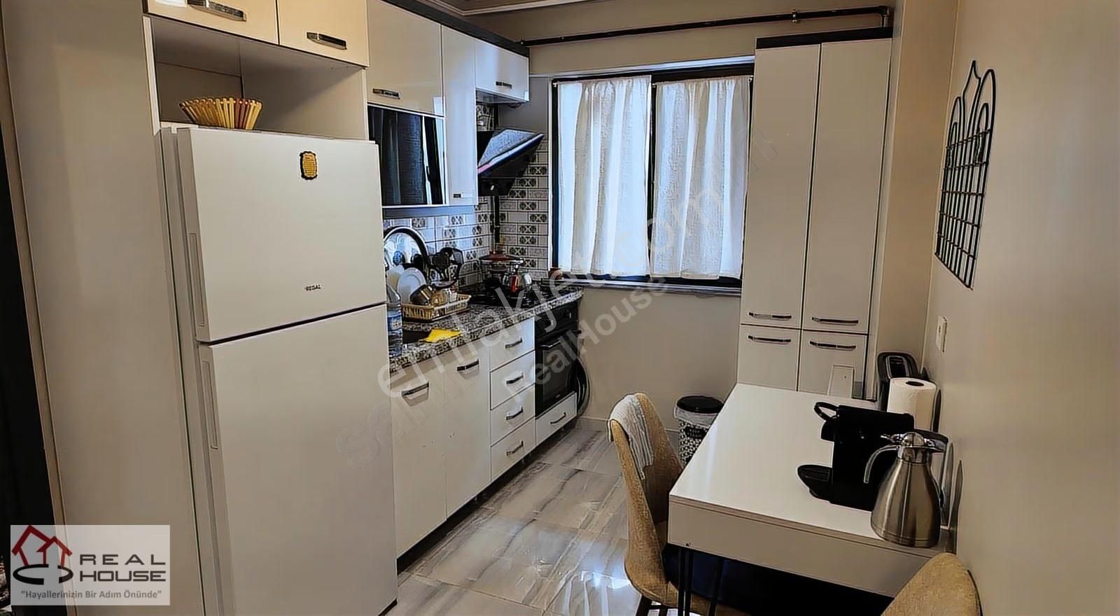 Avcılar Merkezde Metrobüse 2 Dk. Yatırıma Uygun 1+1 Satılık - Görsel 11