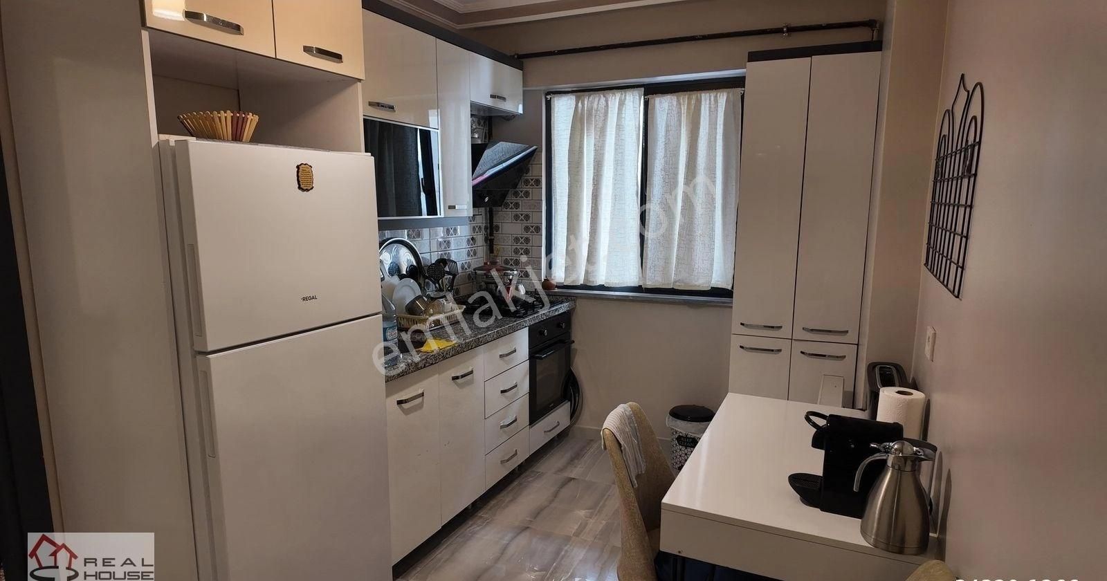 Avcılar Merkezde Metrobüse 2 Dk. Yatırıma Uygun 1+1 Satılık - Görsel 4