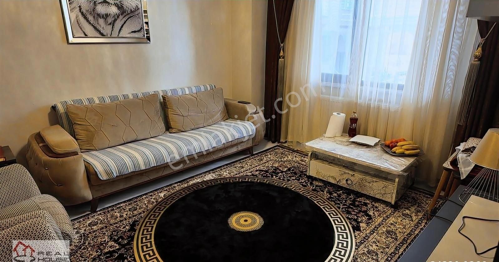 Avcılar Merkezde Metrobüse 2 Dk. Yatırıma Uygun 1+1 Satılık