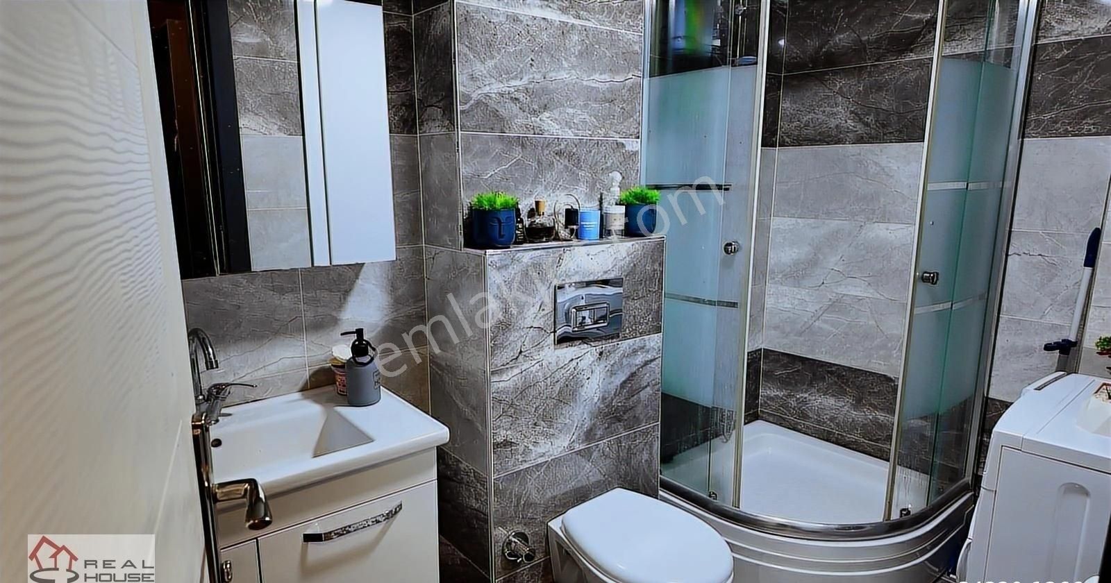 Avcılar Merkezde Metrobüse 2 Dk. Yatırıma Uygun 1+1 Satılık - Görsel 12