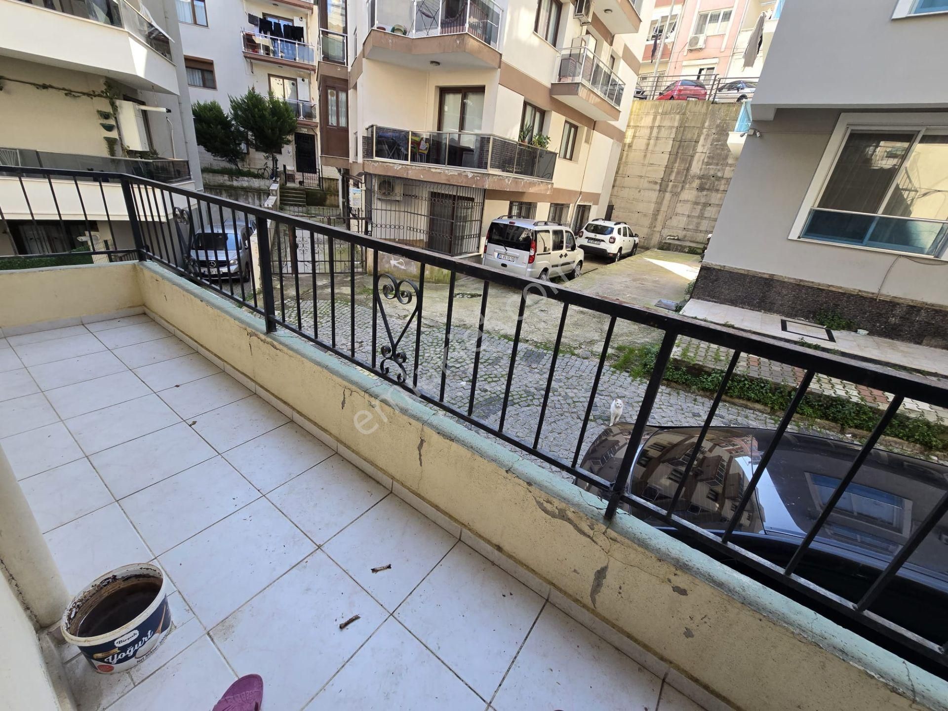 Balçovada Metro Yakını D.gazlı Arakat 143 M.kare Satılık 3+1 Daire - Görsel 9