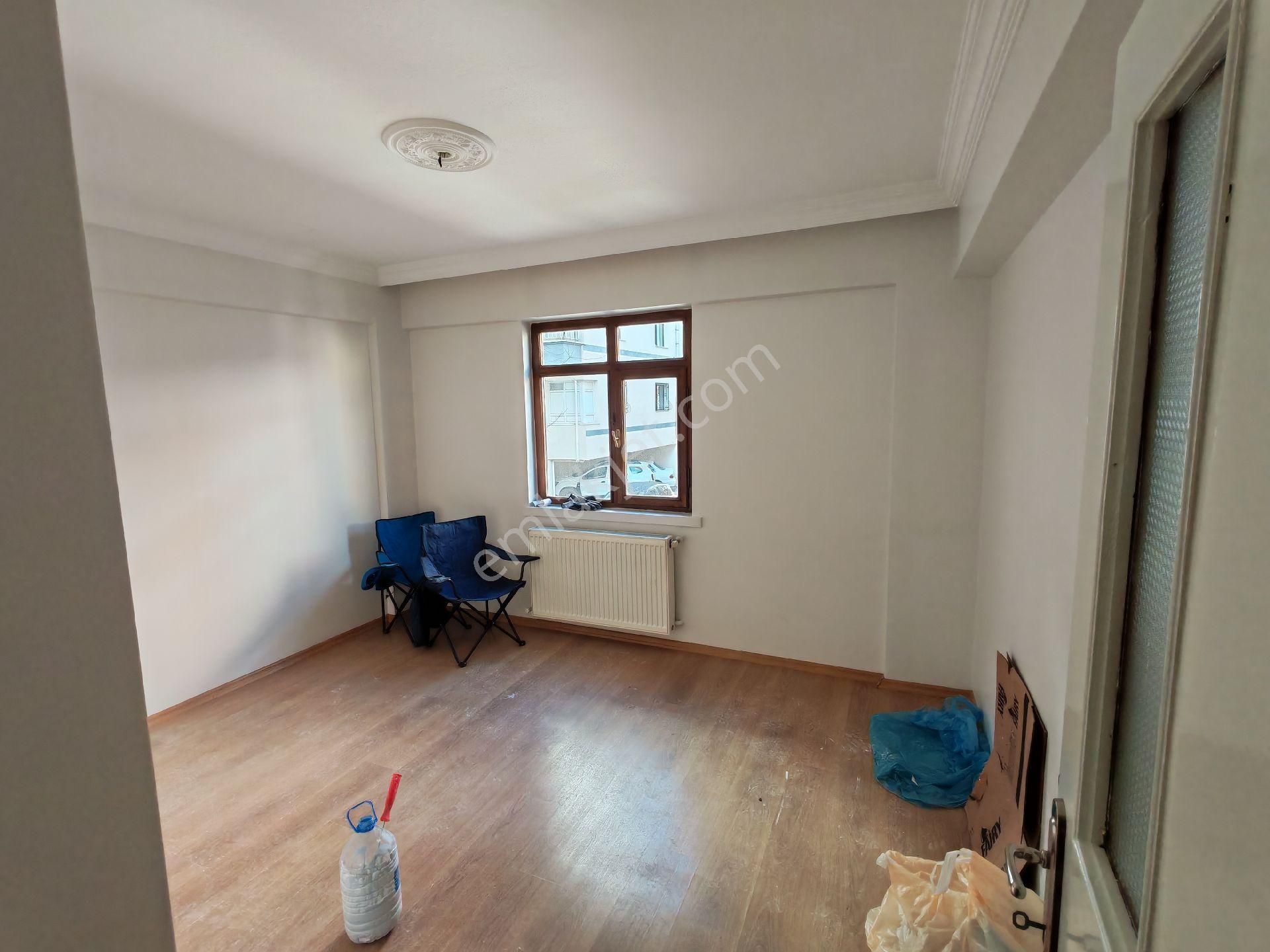 Kuşcağızda Cadde Üzerinde 3+1 Daire - Görsel 11