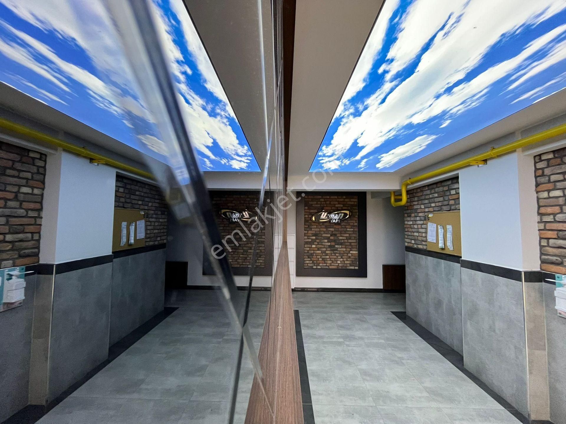 Yükselden "ön Cephe Ara Kat" Full Eşyalı Kombili Lüx 1+1 Daire - Görsel 3