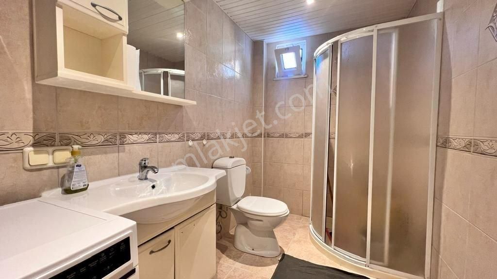 Alanya Güllerpinarı’nda Merkezi Konumda, 2+1 Eşyalı Daire - Görsel 14