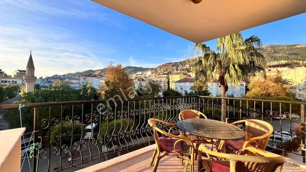 Alanya Güllerpinarı’nda Merkezi Konumda, 2+1 Eşyalı Daire - Görsel 10