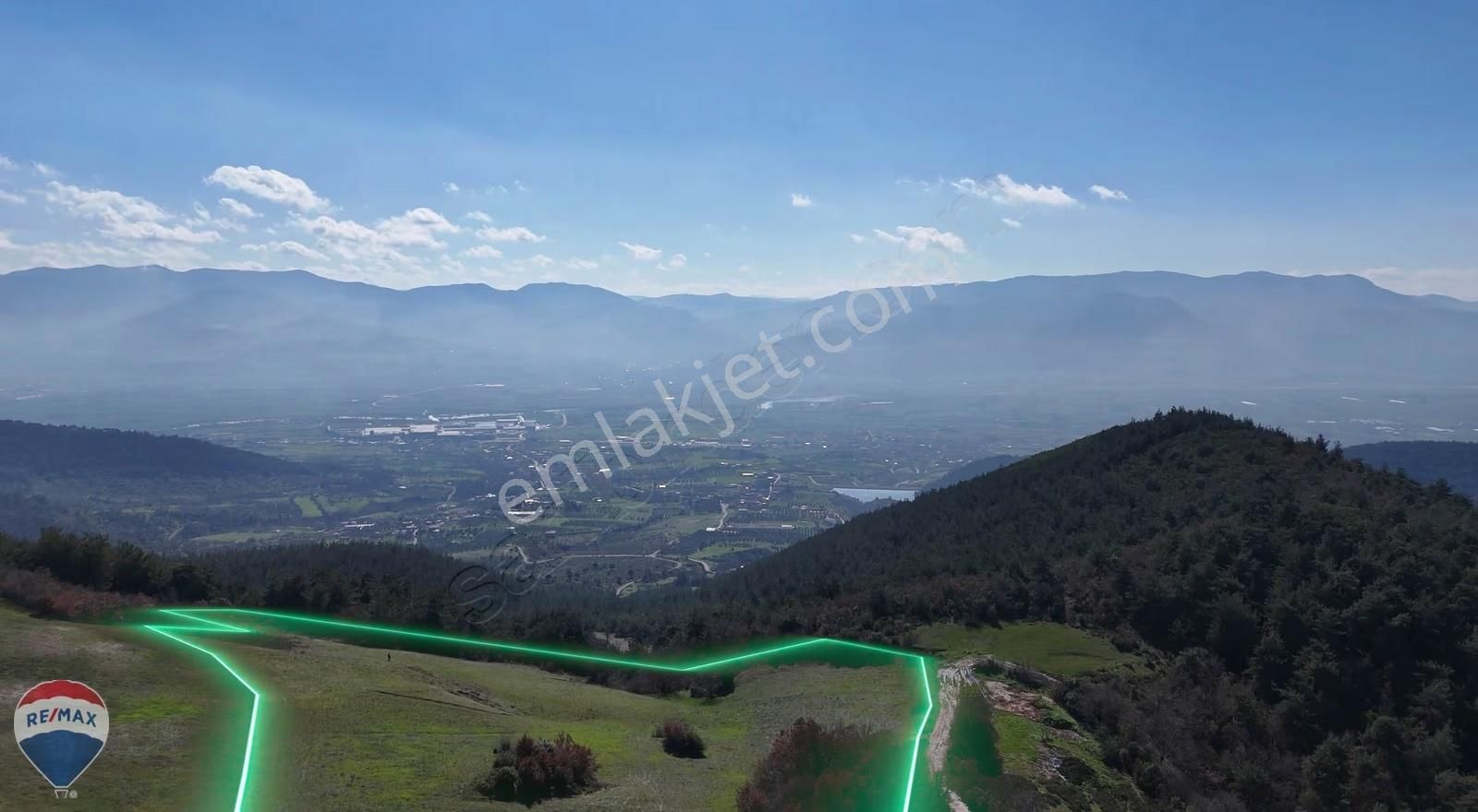 Remax Maviden İçinde Suyu Olan Panaromik Manzaralı Çiftlik Arsas - Görsel 3