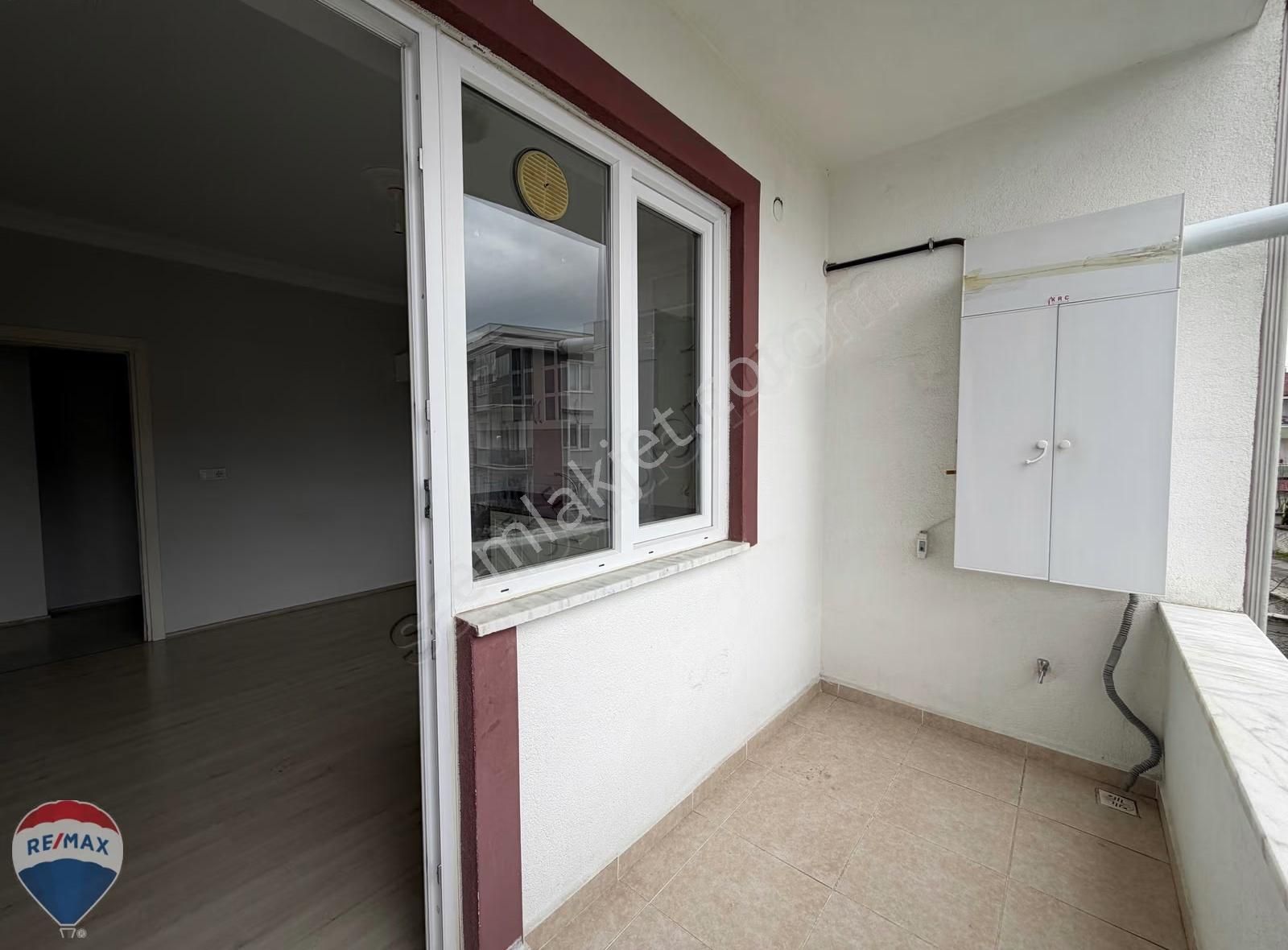 Remax Mavi'den Yazlıkta Kiralık Geniş 2+1 Daire - Görsel 12
