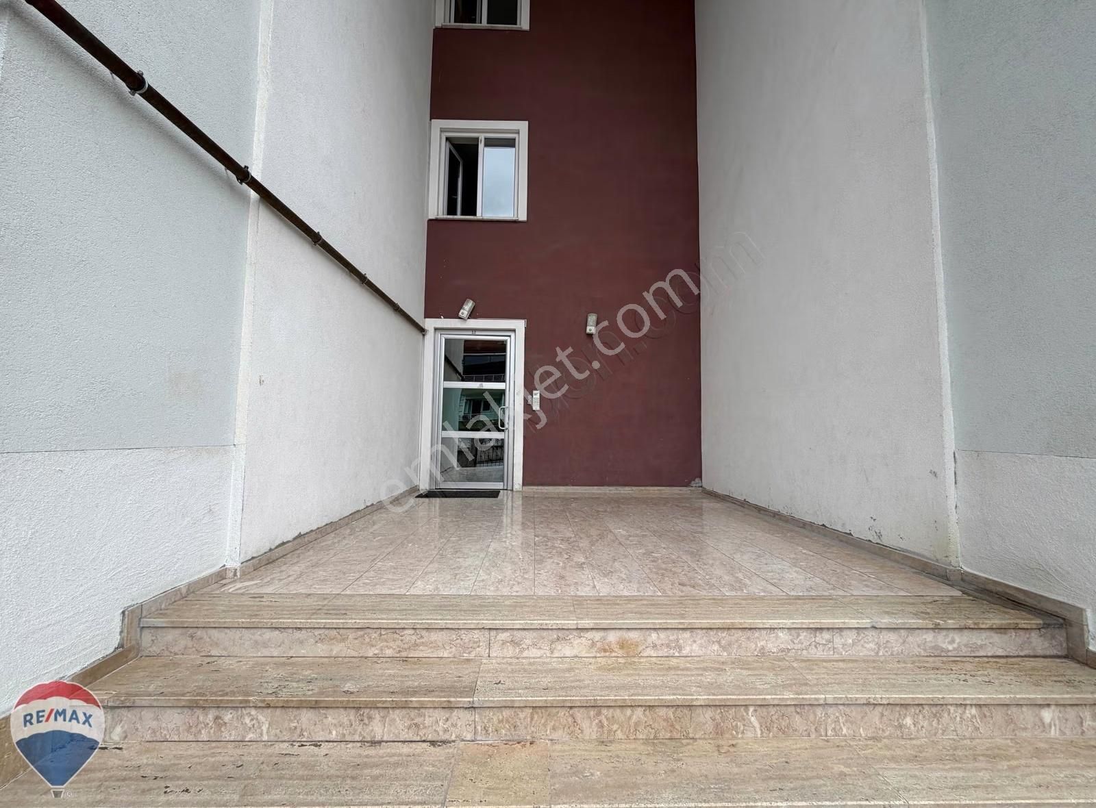 Remax Mavi'den Yazlıkta Kiralık Geniş 2+1 Daire - Görsel 23
