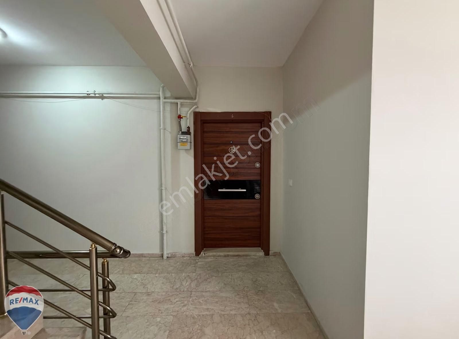 Remax Mavi'den Yazlıkta Kiralık Geniş 2+1 Daire - Görsel 21