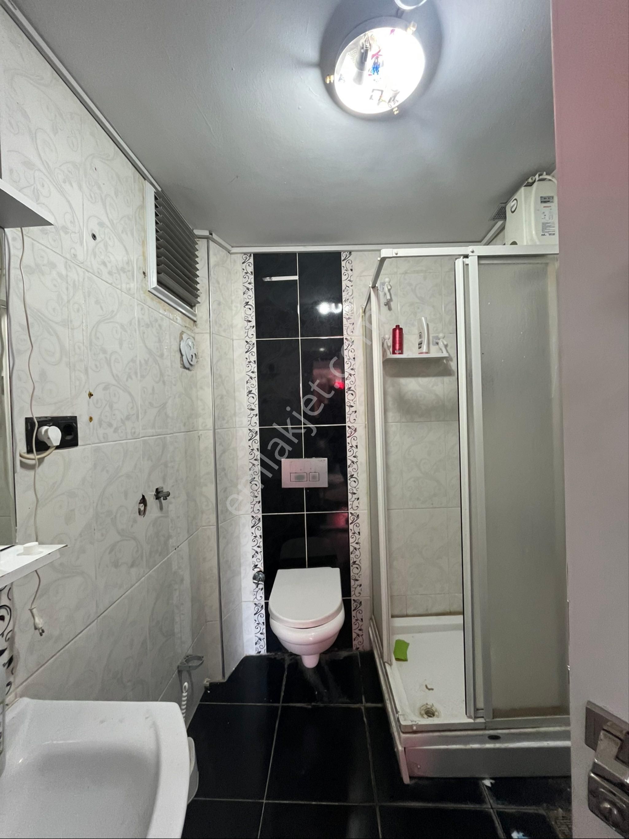 İzmir Konak Üçyol İnönü Caddesinde Kiralık Daire - Görsel 12