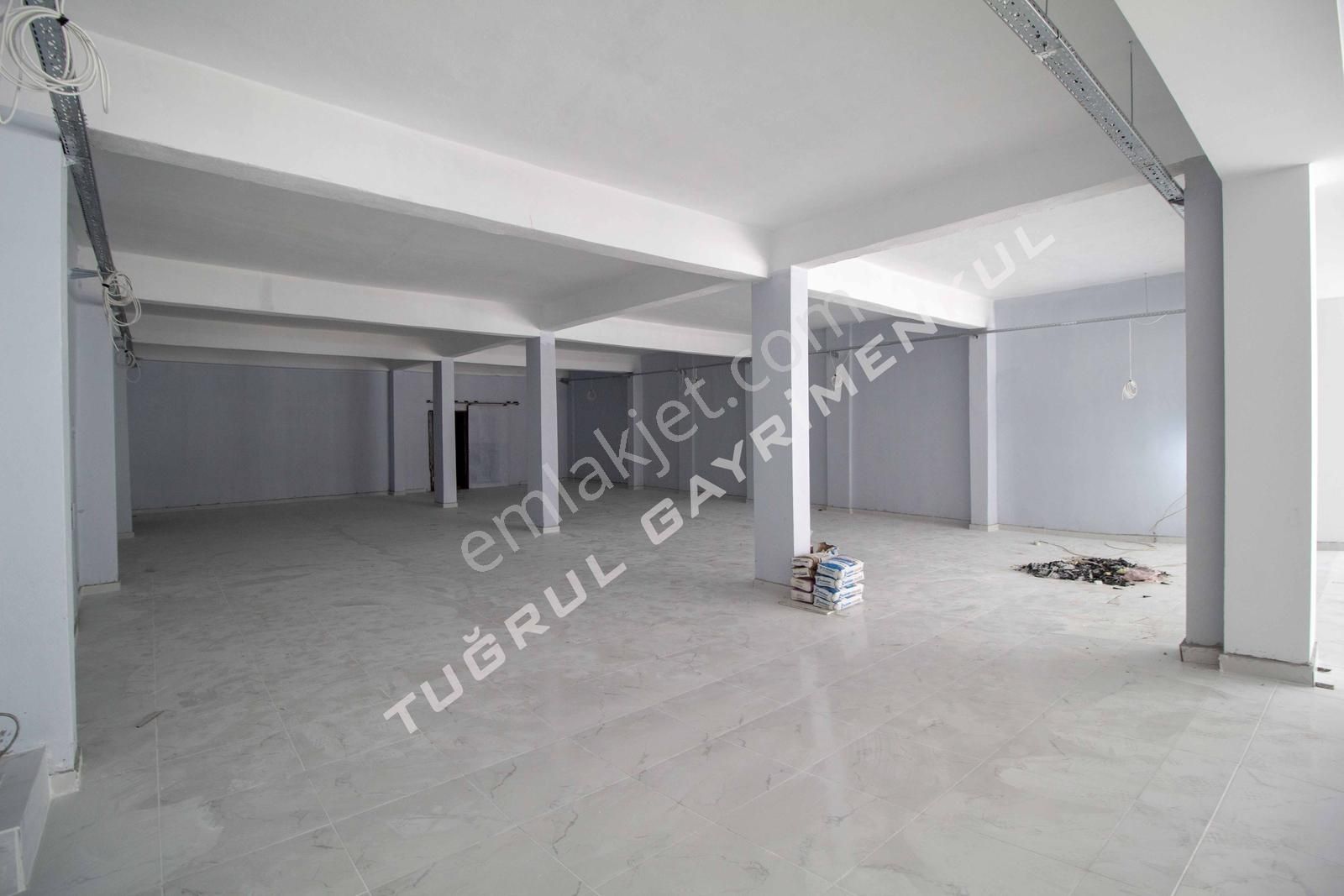 Çalı'da Cadde Üstü 400m2 Müstakil Bina Kiralık Dükkan - Görsel 4