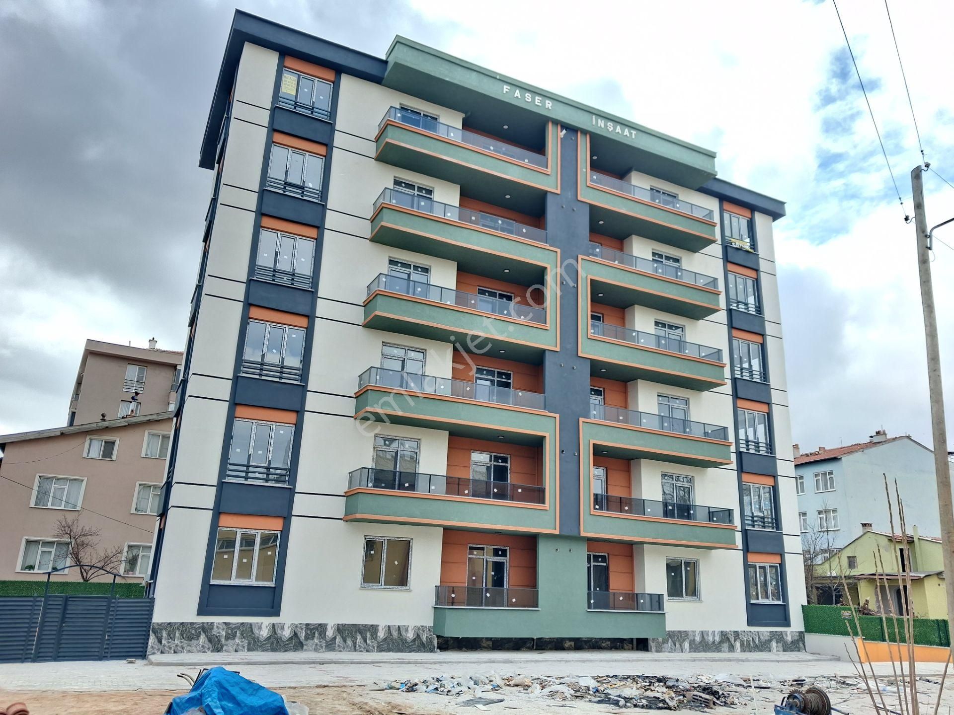 Mengene Mahallesin De Acil Satılık 3+1 Ara Kat Daire