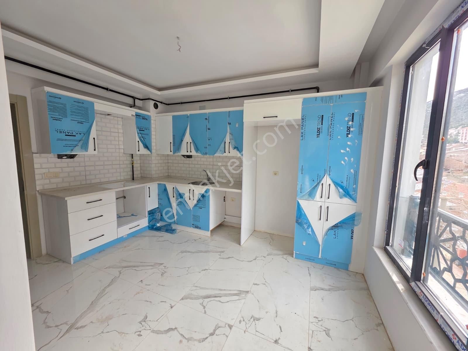 Akçay Emlak'tan Akşehir Kileci Mahallesi Komek Kurs Merkezi Civarında Satılık Sıfır 2+1 Daire - Görsel 35