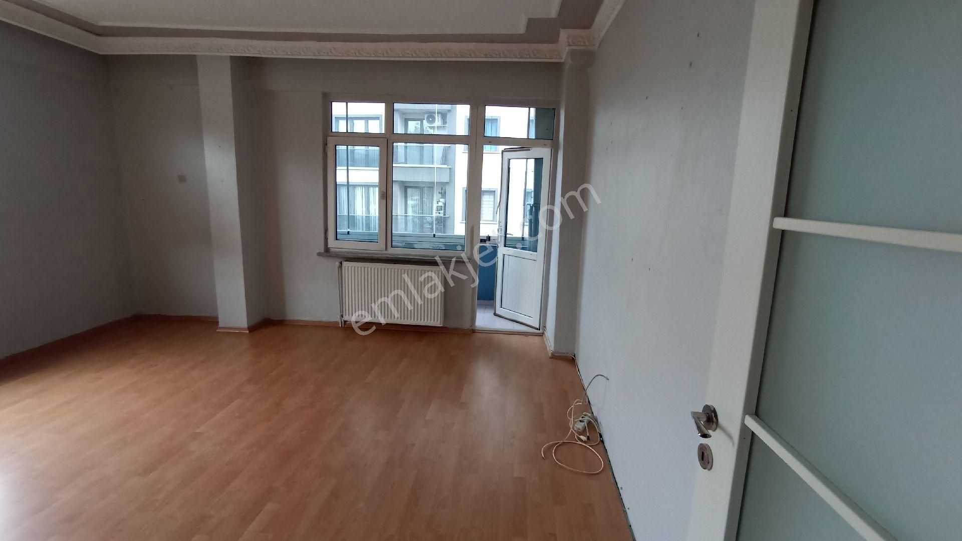 Halkalı Merkez Mahallesi'nde Kiralık 3+1 Daire - Görsel 6