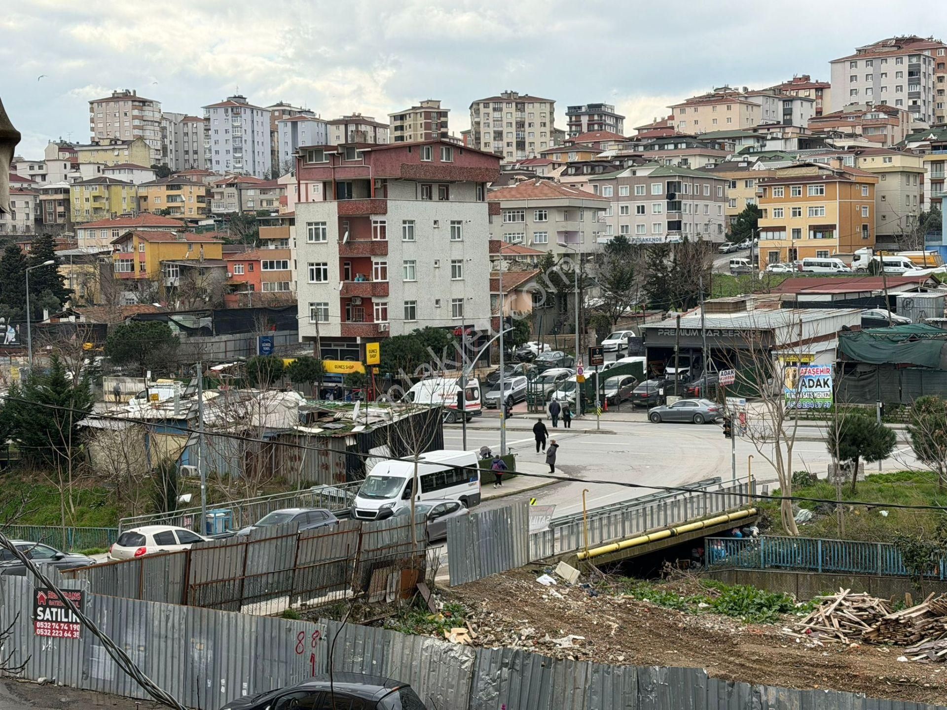 Kaçmaz'dan Fındıklı'da Kullanışlı Metrekareli Katta Balkonlu 1+1 - Görsel 34