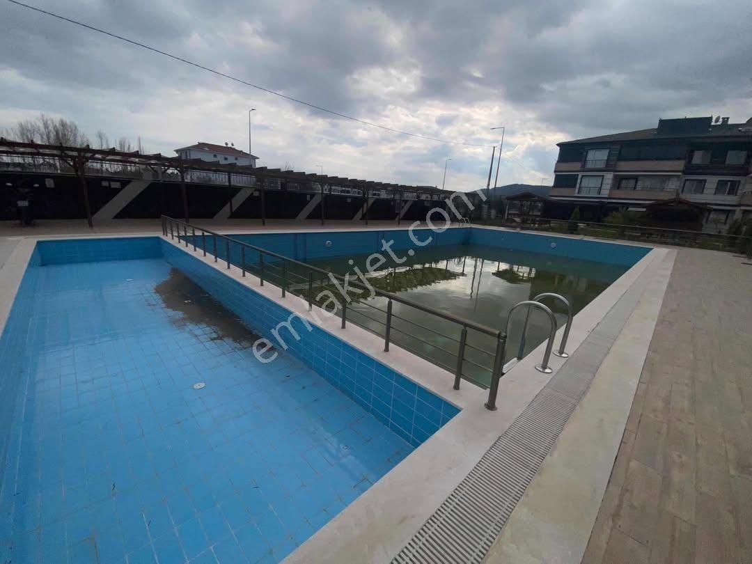 Ak Auto Gayrimenkul' Den Tekirdağ Süleymanpaşa Kumbağ Havuzlu Ultra Lüsk 1+1 Kiralık Daire - Görsel 1