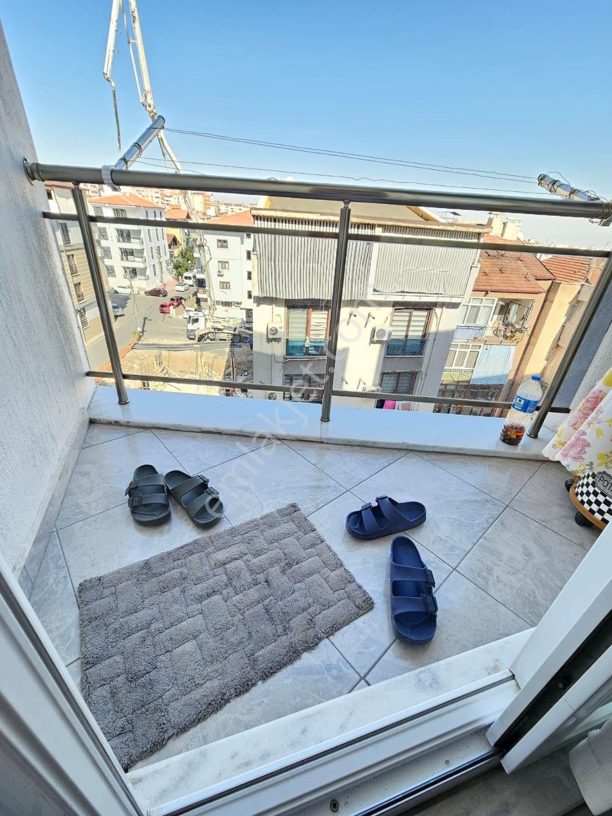 Atalar Emek Caddesi Üzerinde 2+1 Daire - Görsel 2