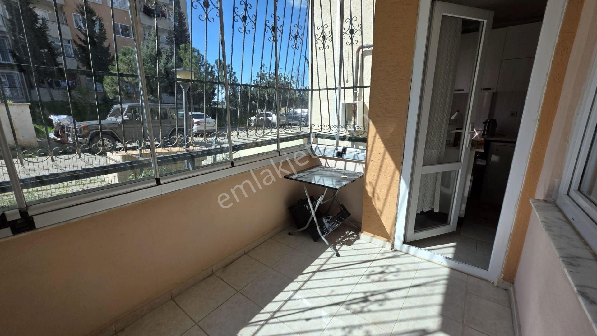 Berrin Nadir'den Doğa İçinde Yatay Mimari Bahçe Katı Kapalı Mutfak Site İçi 3+1 - Görsel 13