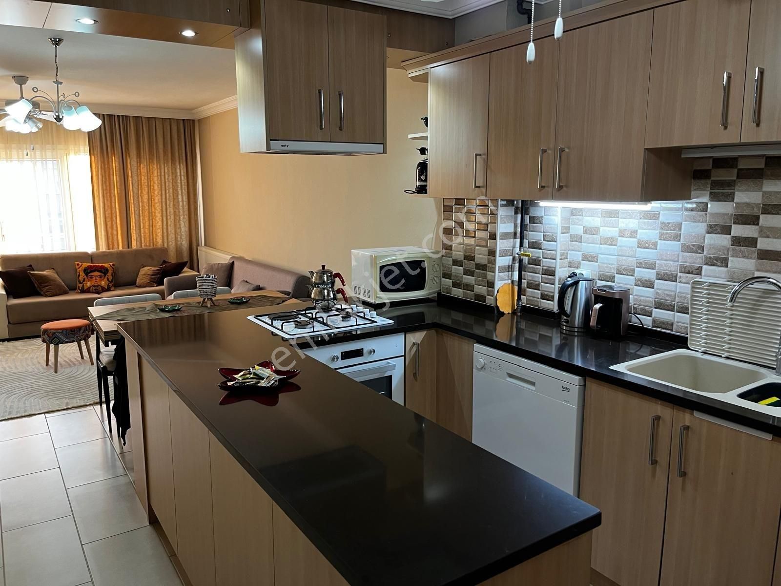 İnönü Caddesinde Eşyalı Kiralik - Görsel 8