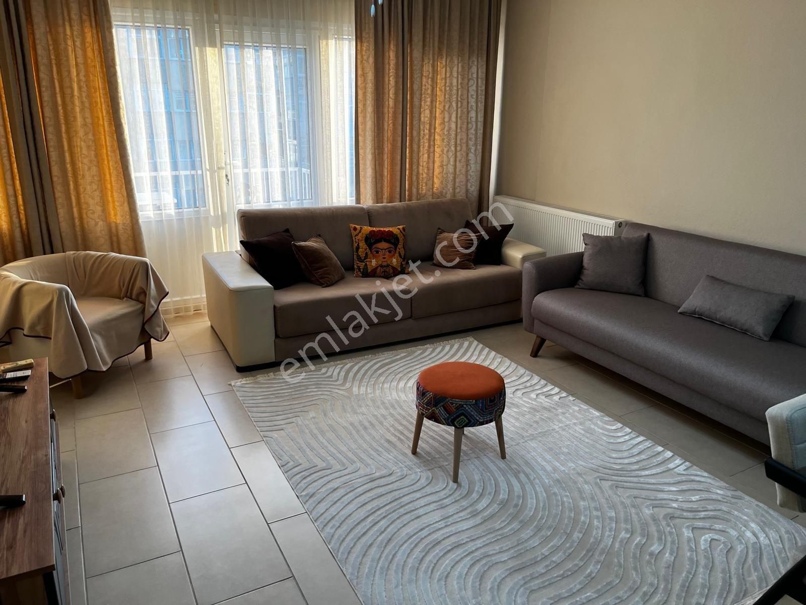 İnönü Caddesinde Eşyalı Kiralik - Görsel 9