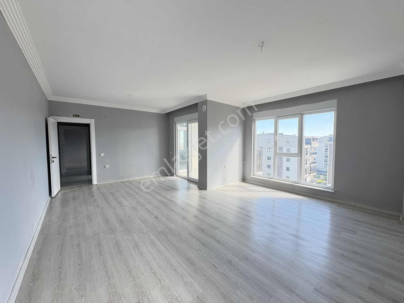 Fevzi Çakmak'ta Site İçi, Çok Geniş 3+1 Havuzlu Kiralık Daire - Görsel 20