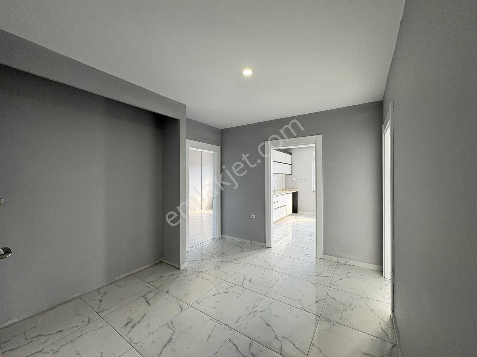 Fevzi Çakmak'ta Site İçi, Çok Geniş 3+1 Havuzlu Kiralık Daire - Görsel 23