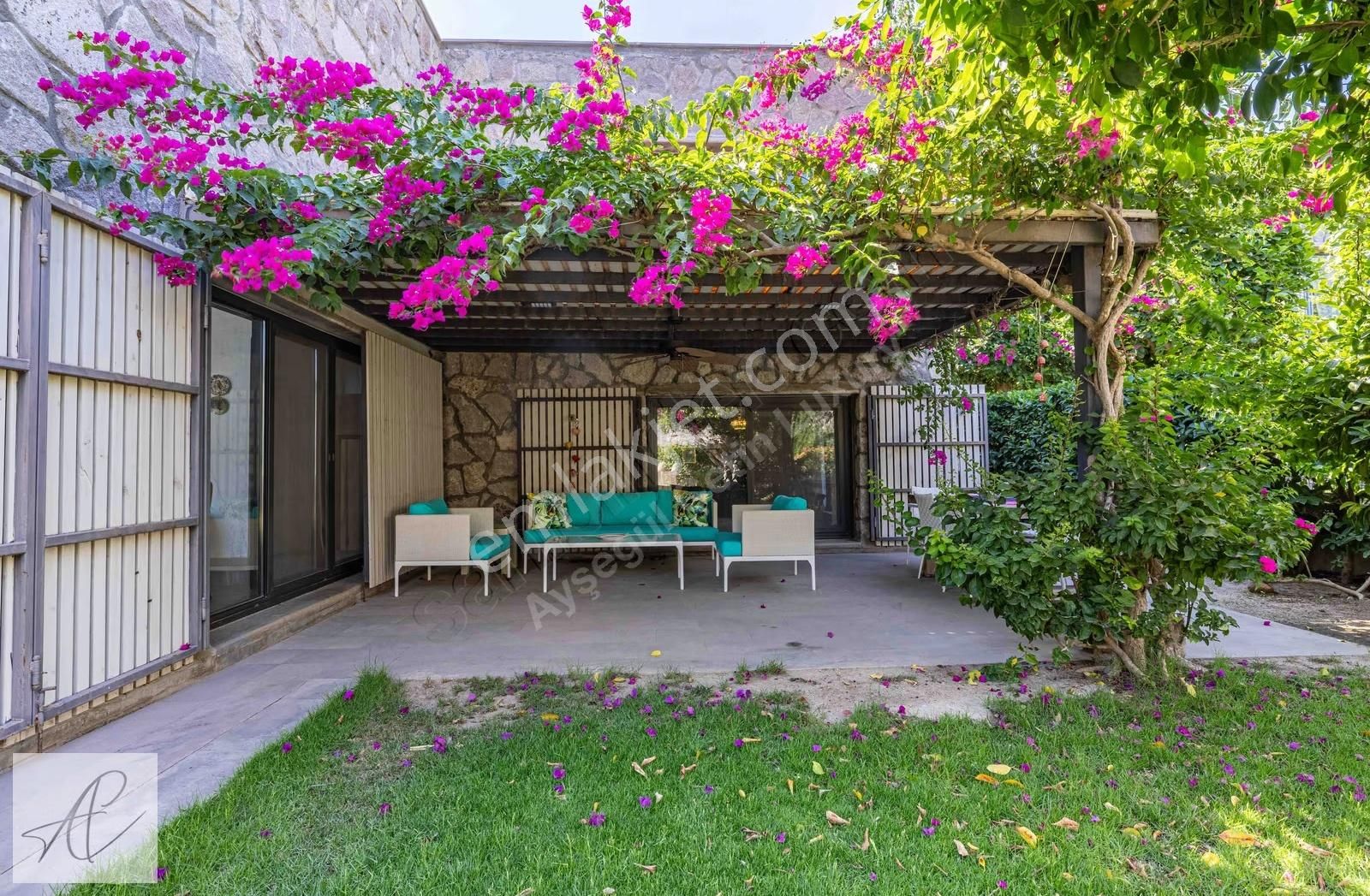 Akyarlar Karaincir'de, Denize Sıfır, Yazlık Taş Ev - Görsel 27