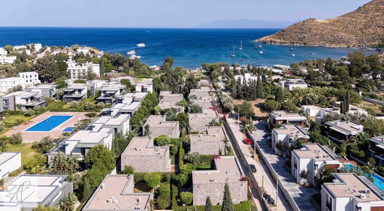 Akyarlar Karaincir'de, Denize Sıfır, Yazlık Taş Ev - Görsel 8