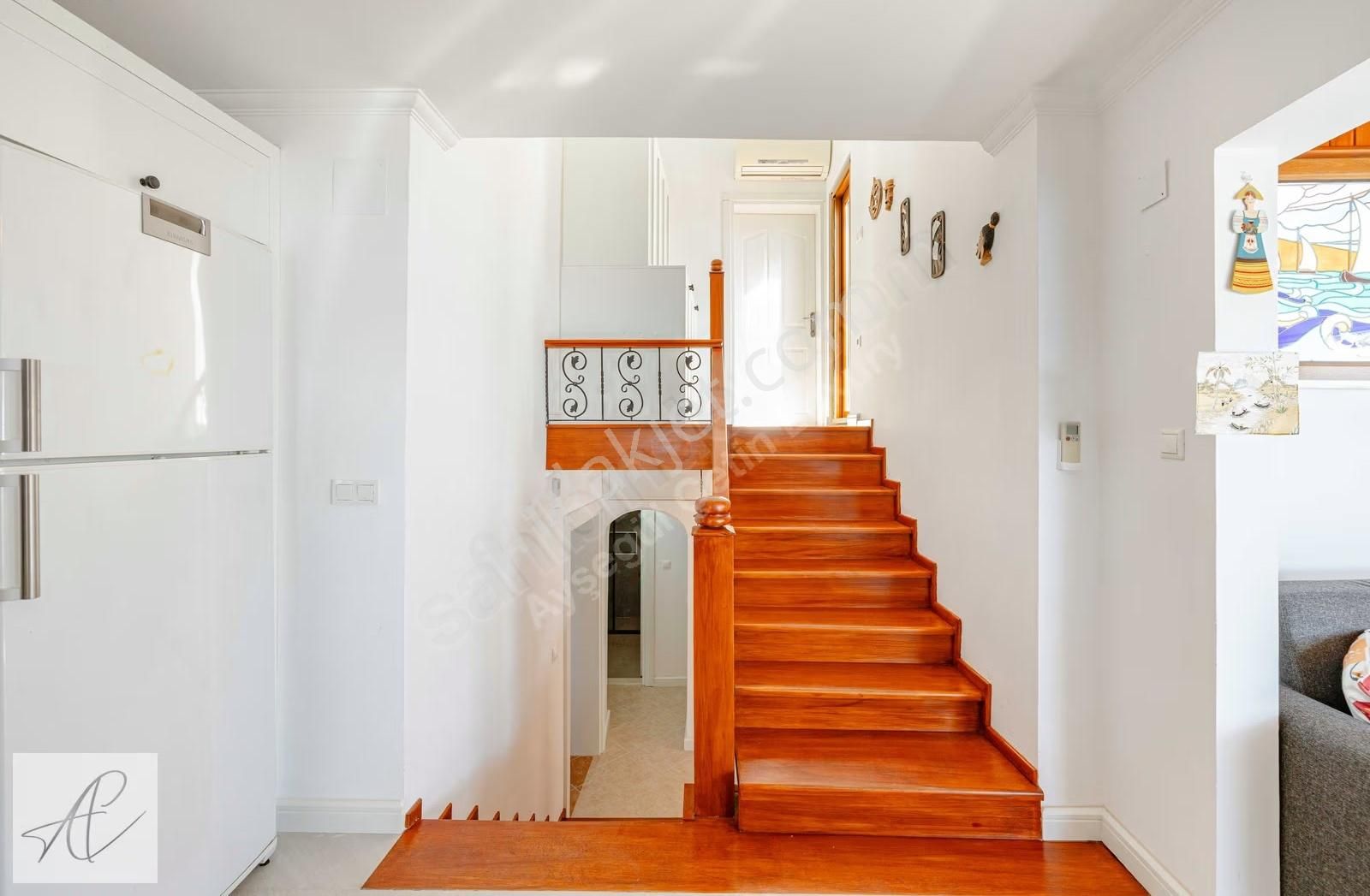 Bitez, Aktur, C Mahallesi Alangülü'nde, Tamamen Yenilenmiş Villa - Görsel 29