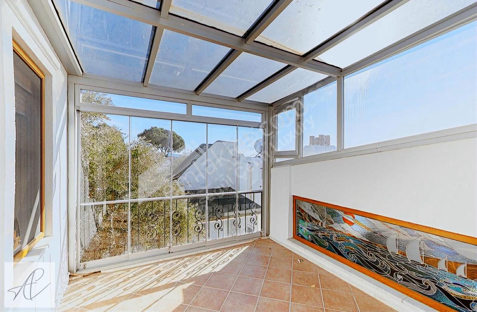 Bitez, Aktur, C Mahallesi Alangülü'nde, Tamamen Yenilenmiş Villa - Görsel 24