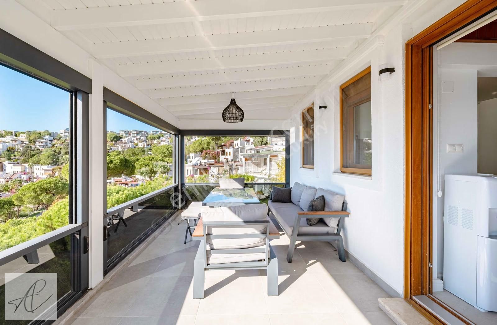 Bitez, Aktur, C Mahallesi Alangülü'nde, Tamamen Yenilenmiş Villa - Görsel 18